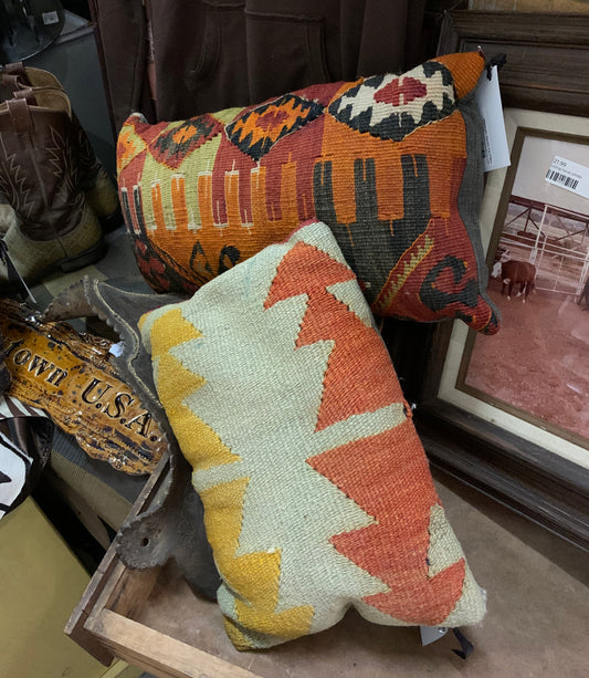 Medium Santa Fe Pillow