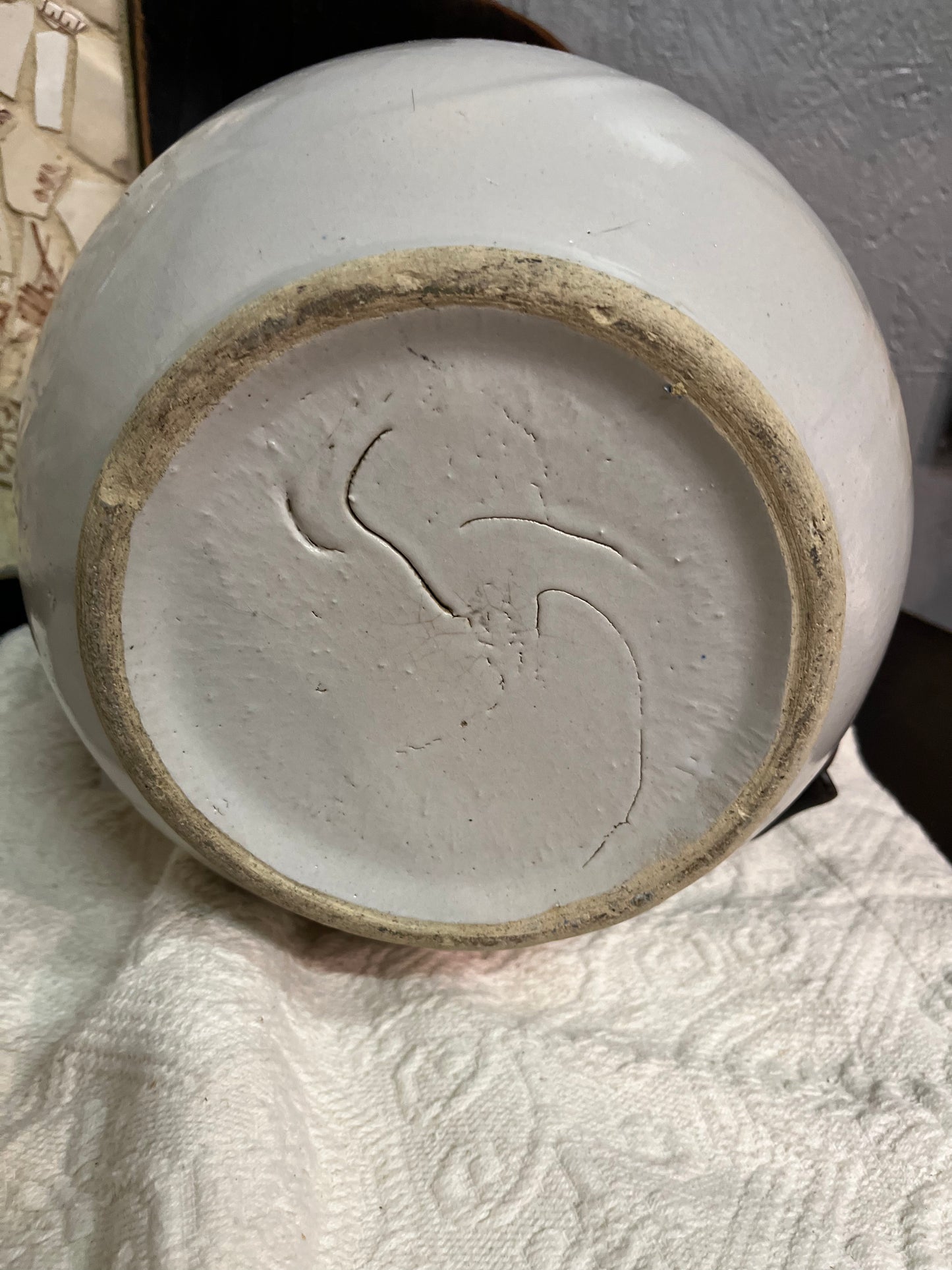 Ironstone Chamber Pot
