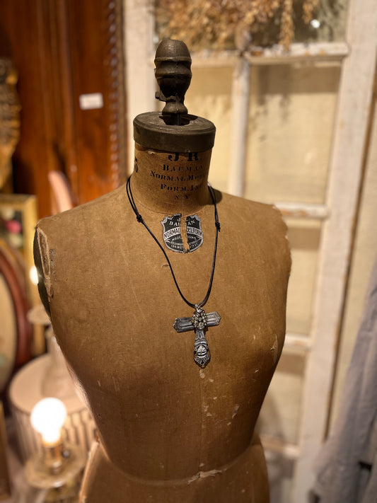 Hand Made Niagara Falls Necklace