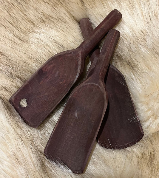 Small Wood Scoop