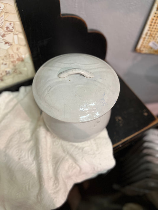 Ironstone Chamber Pot